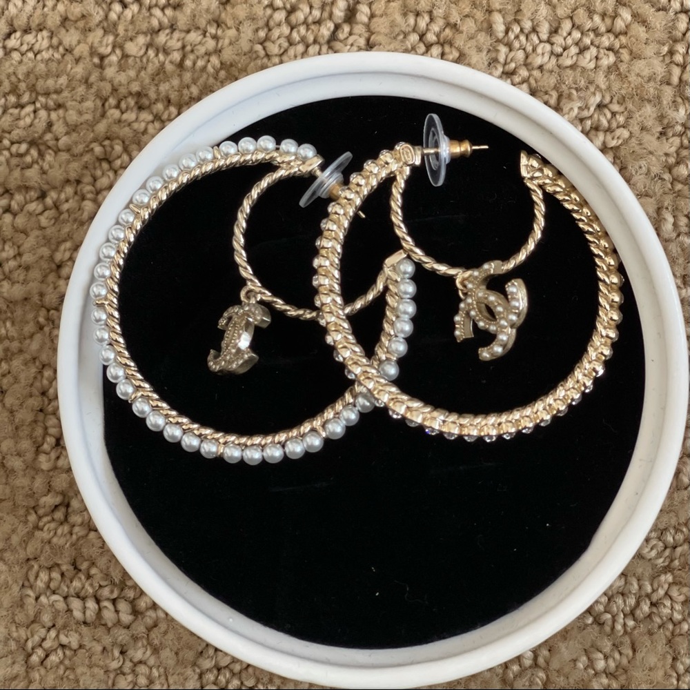 Pearl crystal logo hoop earrings